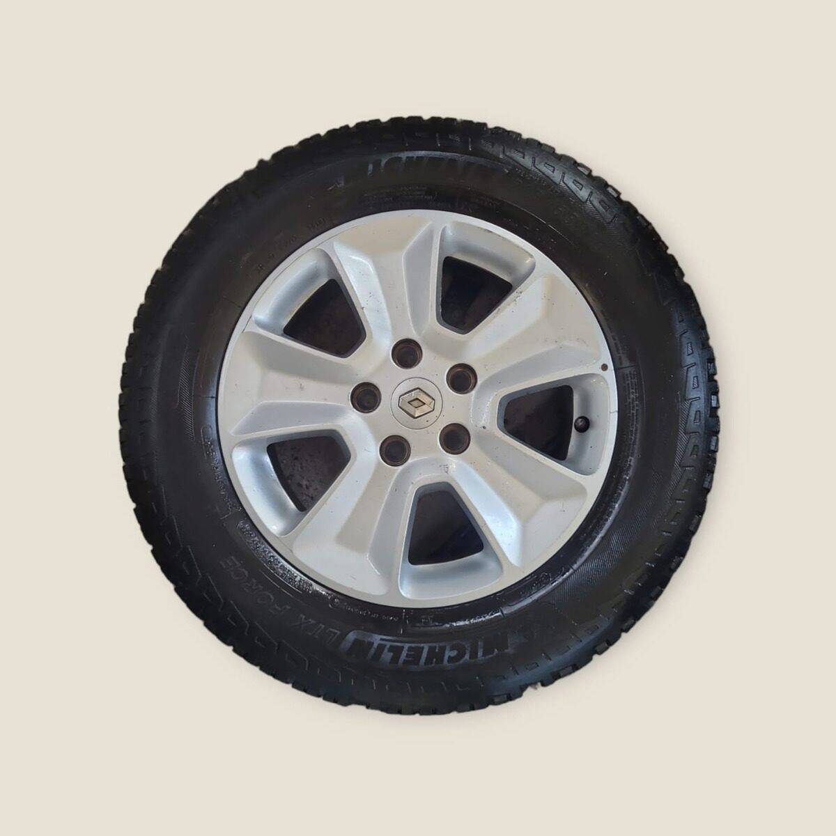 Llanta Renault Duster