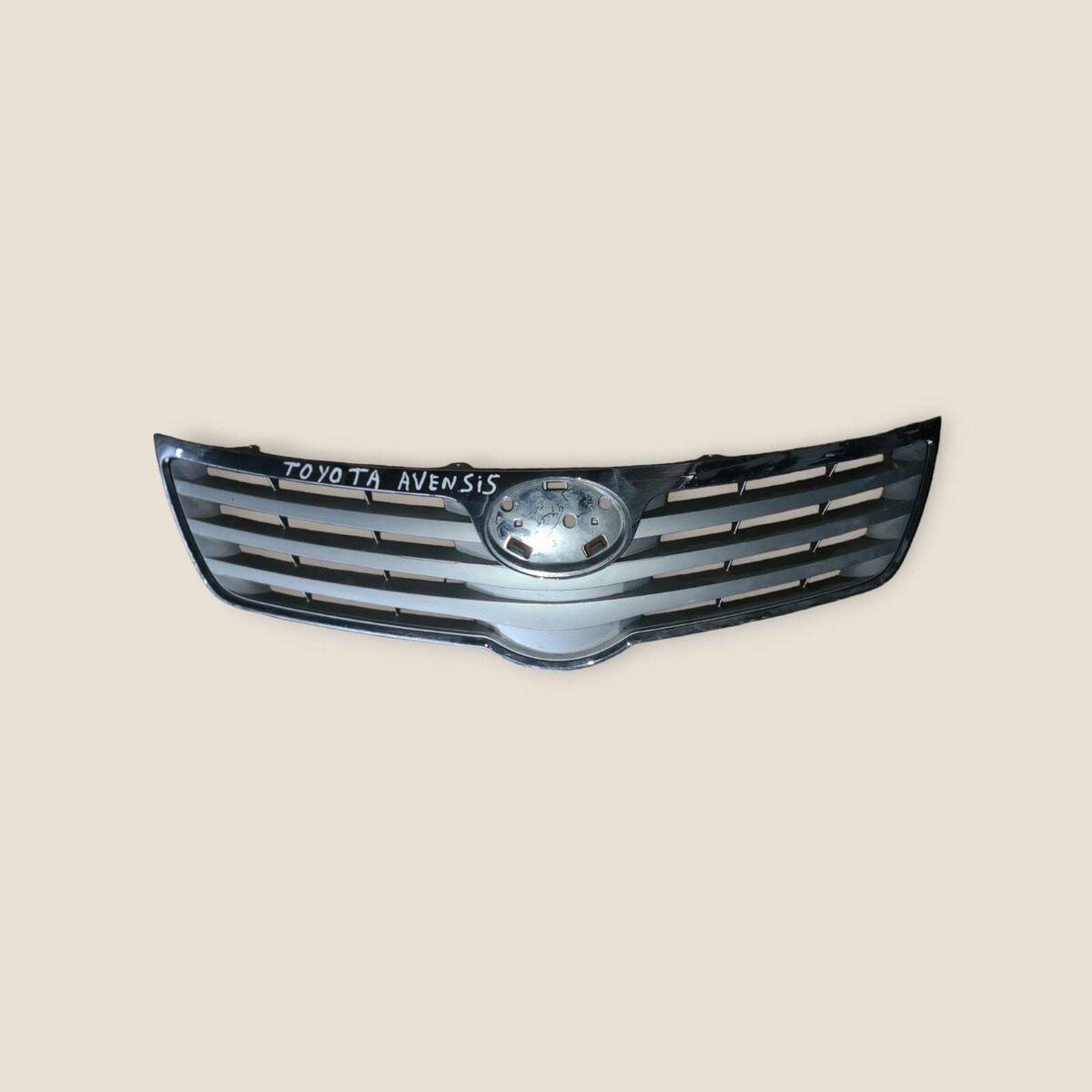 Mascara Frontal Toyota Avensis
