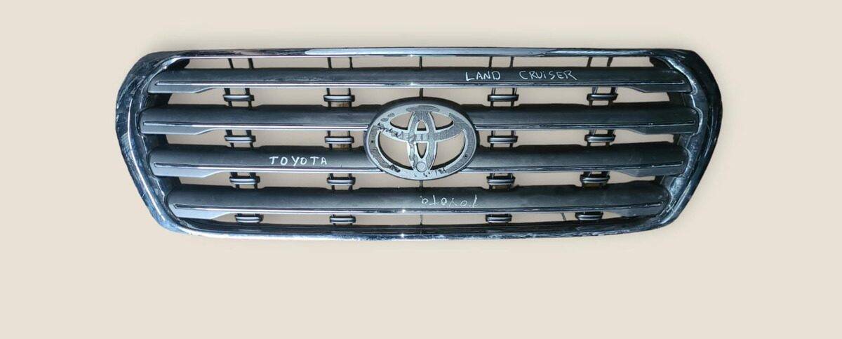 Mascara Frontal Toyota Land Cruiser