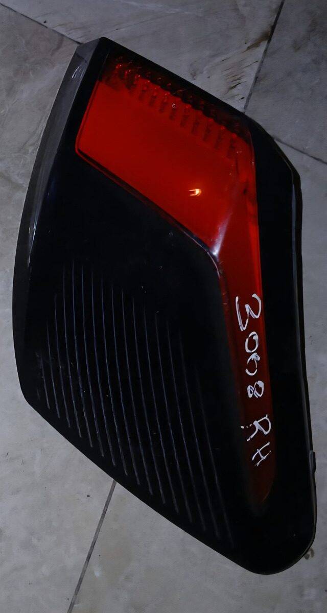 Parachoque Trasero Peugeot 3008 - Imagen 7