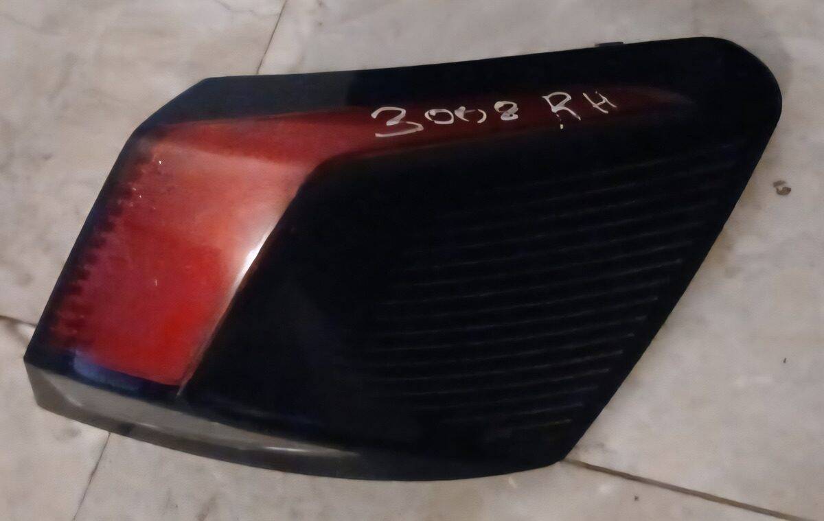 Parachoque Trasero Peugeot 3008 - Imagen 5