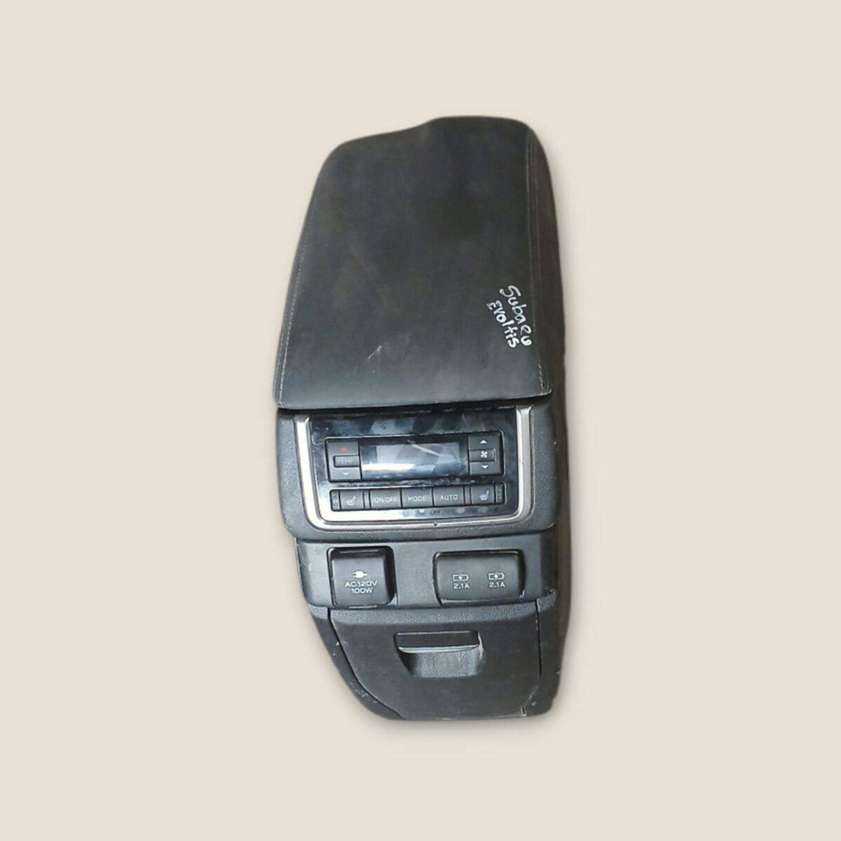 Consola Central Subaru Evoltis