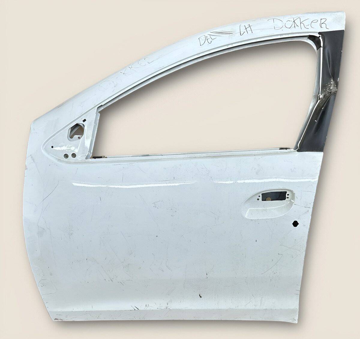 Puerta Delantera Izquierda Renault Dokker (detalle)
