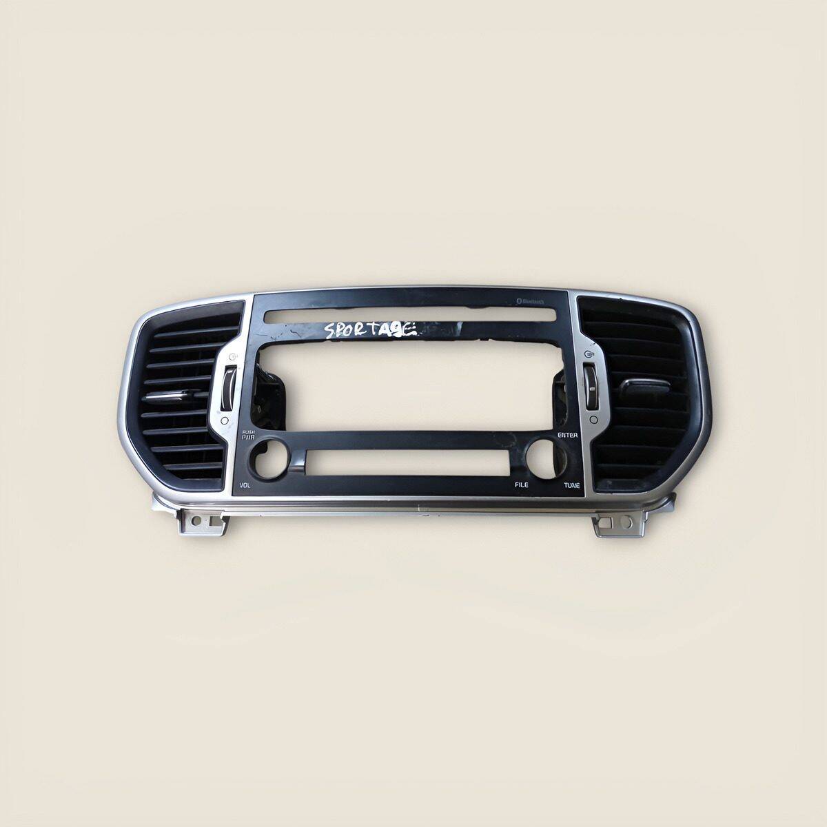 Bisel De Radio Kia Sportage