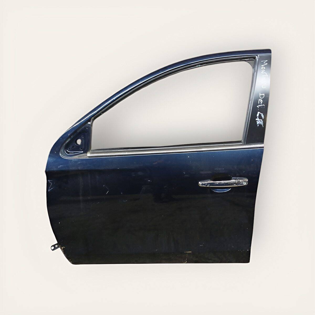 Puerta Delantera Izquierda Mitsubishi Montero Sport