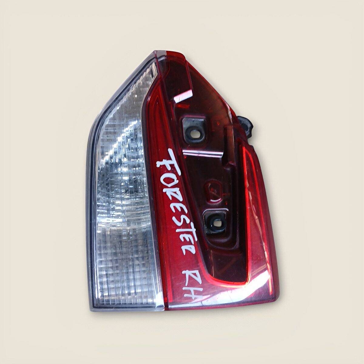 Foco Trasero Derecho Subaru Forester